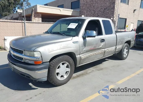2002 Chevrolet Silverado 1500 Ls из США, поврежденный, VIN 2GCEC19T821416563